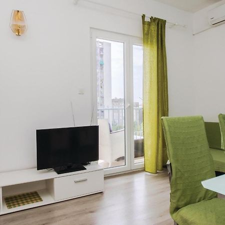 Cozy Apartment In Split With Kitchenette Buitenkant foto